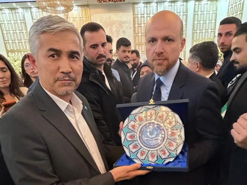 ياۋروپا شەرقىي تۈركىستان مائارىپ جەمئىيىتى خەلقئارا دېموكراتلار ئىتتىپاقى (UID) نىڭ ئىپتار پروگراممىسىغا قاتناشتى