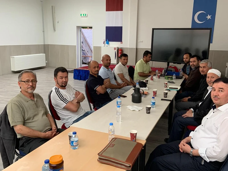 Avrupa Doğu Türkistan Maarif Vakfı Yönetim ve Danışma Kurulu Ortak Toplantısı Gerçekleştirildi 2024