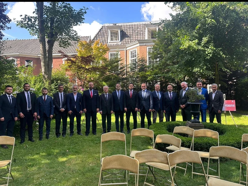 Vakıf Başkanımız Lahey’de Düzenlenen “15 Temmuz Şehitlerini Anma” Programına Katıldı